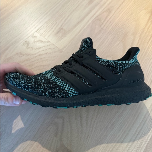 Adidas UltraBoost Men’s 11.5 Black Teal Running Shoes - Picture 2 of 13